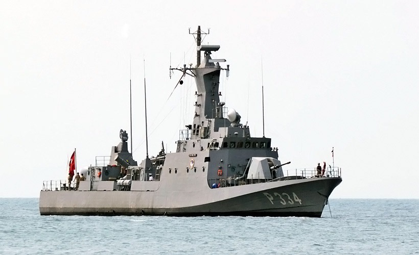 Türk Deniz Kuvvetleri denizaltısı ve hücumbotu halkın ziyaretine açılacak
